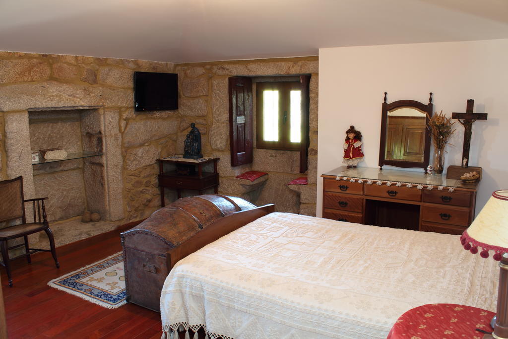 Casa Da Gaiteira Hotell Vieira do Minho Rum bild