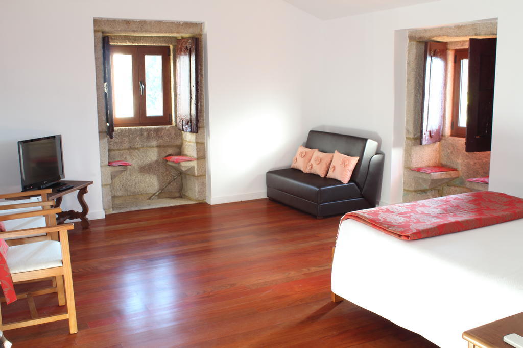 Casa Da Gaiteira Hotell Vieira do Minho Rum bild